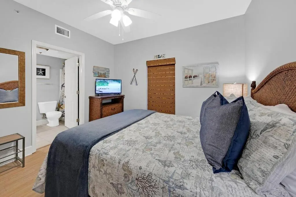 Beachfront Condo #607 At Majestic Beach Resort Panama City Beach