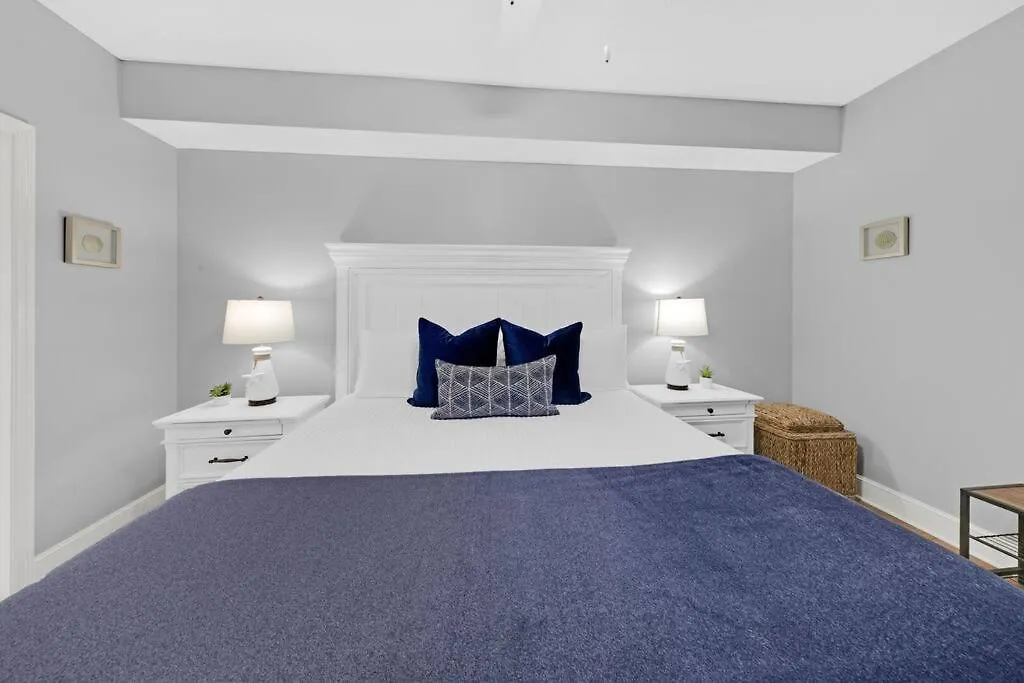 Apartment Beachfront Condo #607 At Majestic Beach Resort Panama City Beach